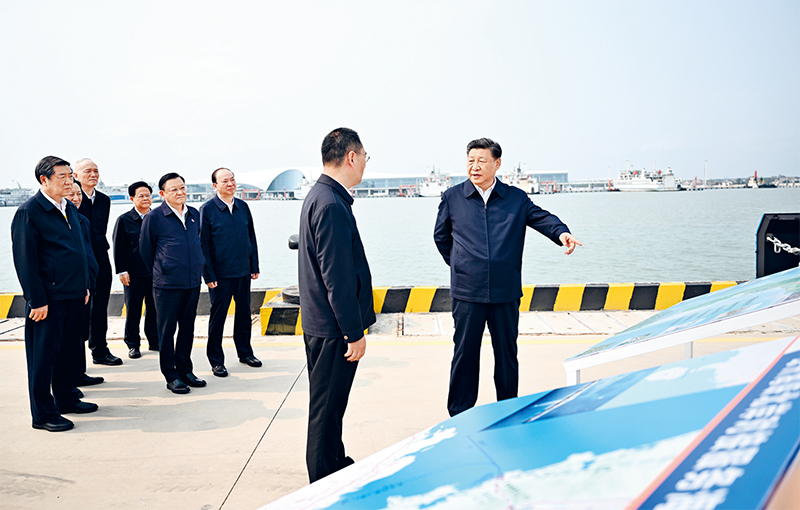 《求是》杂志发表习近平总书记重要文章《加快构建新发展格局 把握未来发展主动权》(图1)