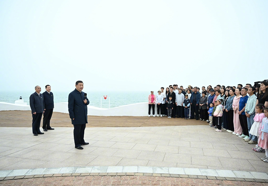 习近平在山东日照市考察调研(图8)