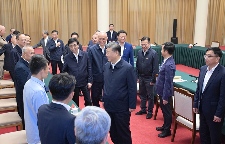 习近平主持召开企业和专家座谈会强调 紧扣推进中国式现代化主题 进一步全面深化改革(图3)