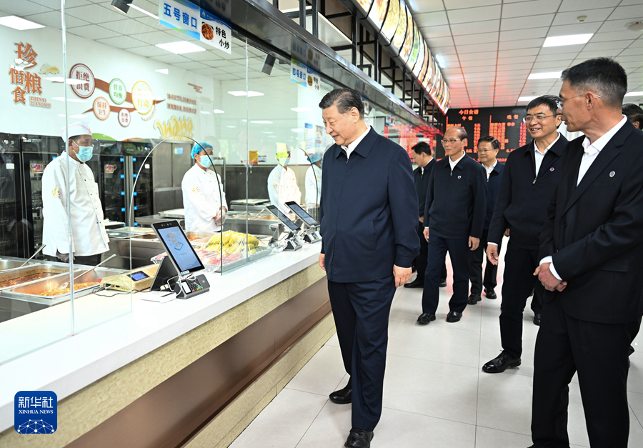 习近平在青海考察时强调 持续推进青藏高原生态保护和高质量发展 奋力谱写中国式现代化青海篇章(图1)