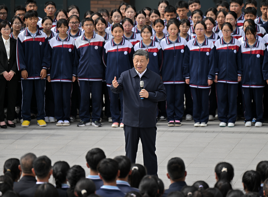 习近平在青海考察时强调 持续推进青藏高原生态保护和高质量发展 奋力谱写中国式现代化青海篇章(图6)