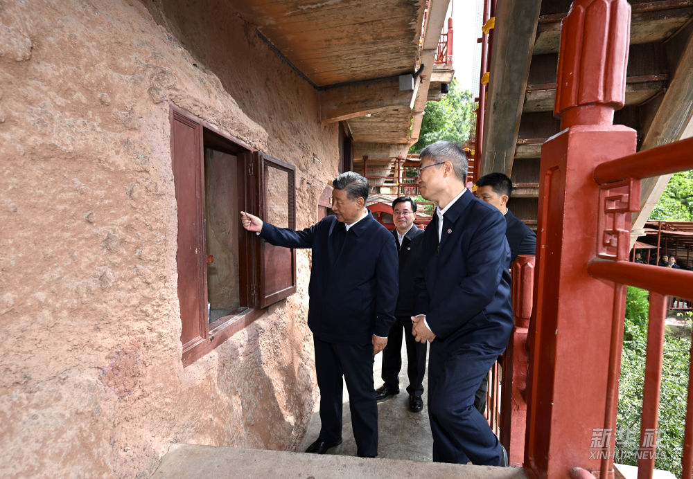 习近平在陕西宝鸡市和甘肃天水市考察调研(图10)