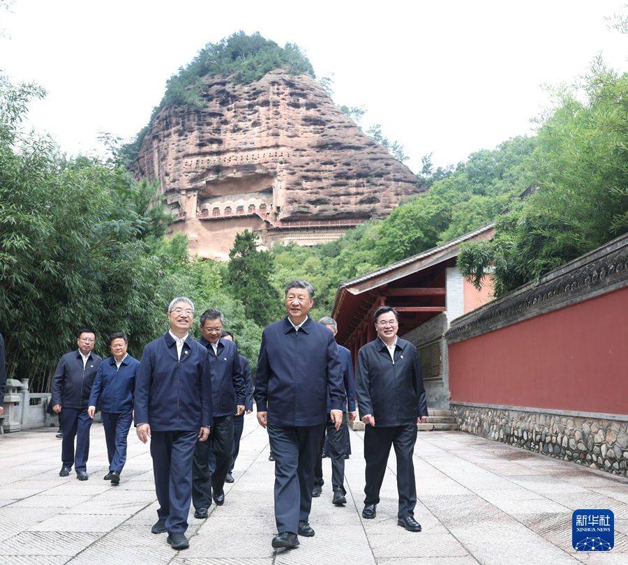 习近平在甘肃考察时强调 深化改革勇于创新苦干实干富民兴陇 奋力谱写中国式现代化甘肃篇章(图14)