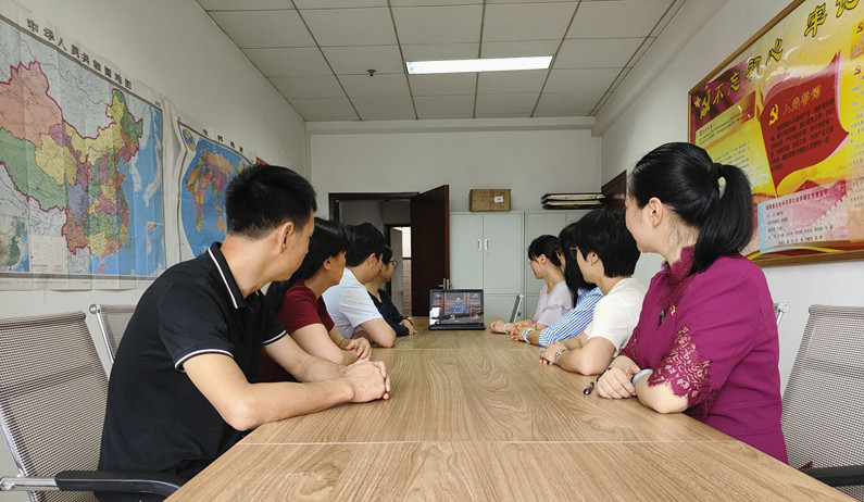 省社会科学院集中收看庆祝中国共产党成立100周年大会(图5)